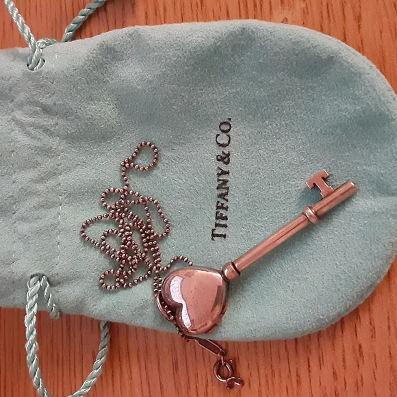 Tiffany & Co. Silver Heart Key Necklace-Vintage - Picture 7 of 9